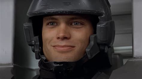 starship troopers shower|Casper Van Dien Dishes on Starship Troopers Naked Shower。